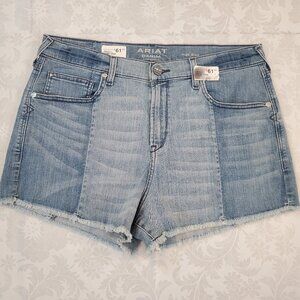 ARIAT Jazmine High Rise Boyfriend Denim Jean Shorts Raw Hem 33 NWT 3 inch inseam